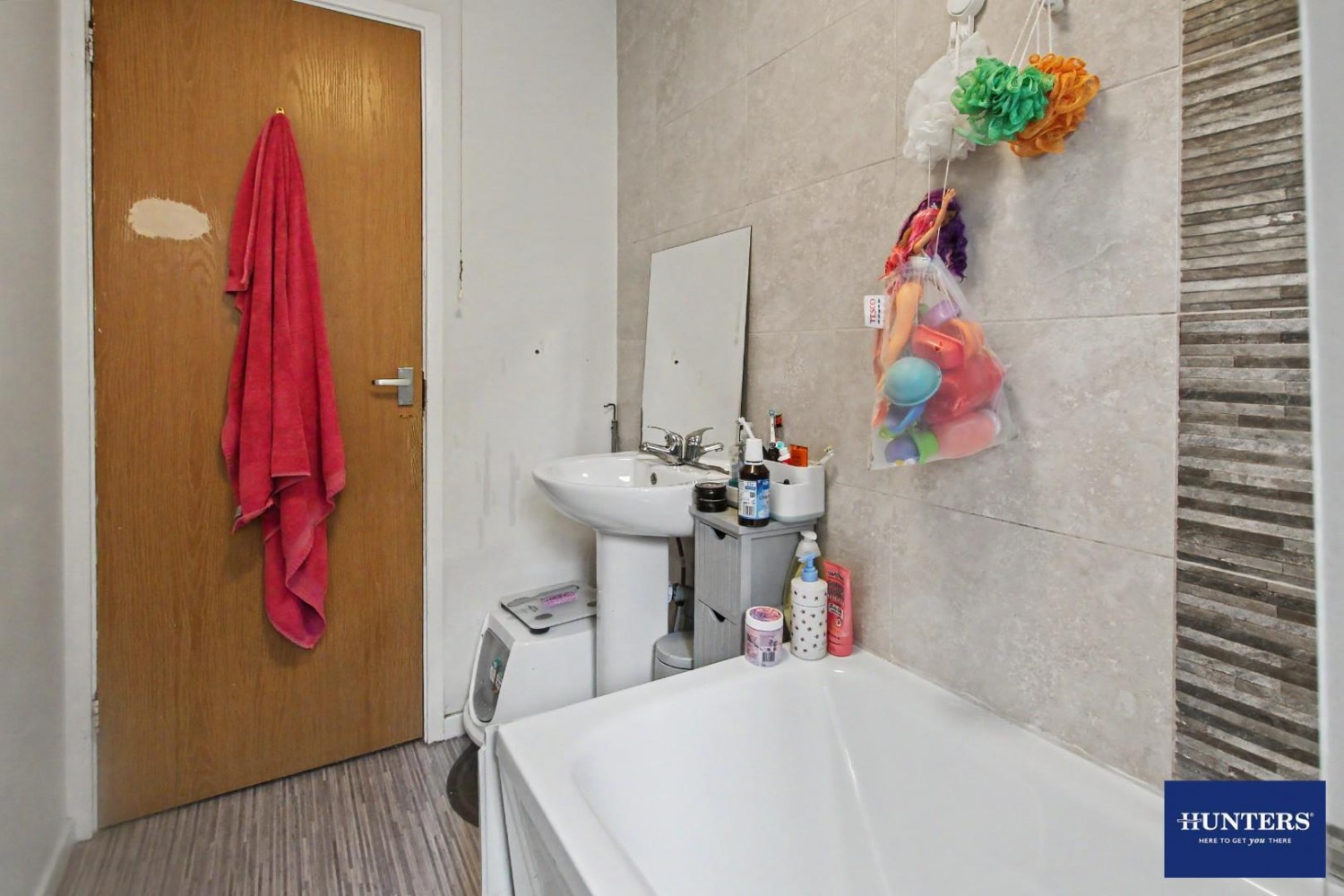 2 bedroom House for sale in Vivien Road Bradford, BD8 0PH