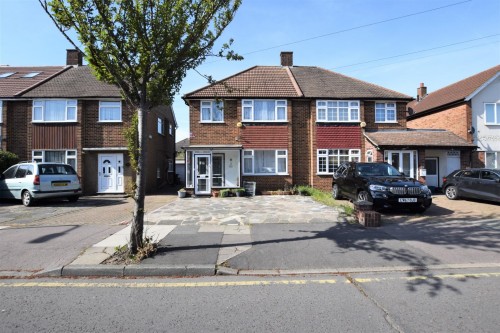 Tendring Way, Chadwell Heath, RM6