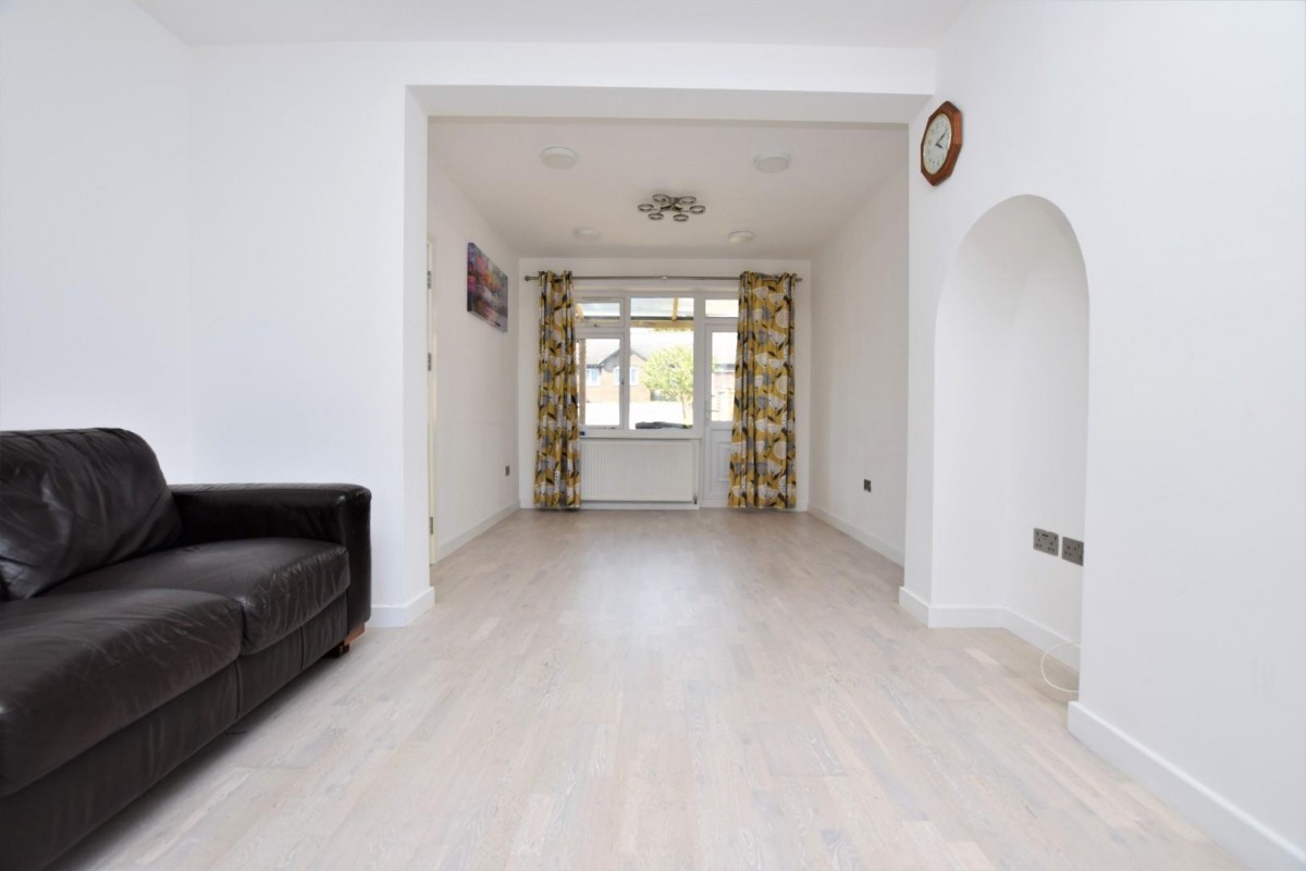 Tendring Way, Chadwell Heath, RM6