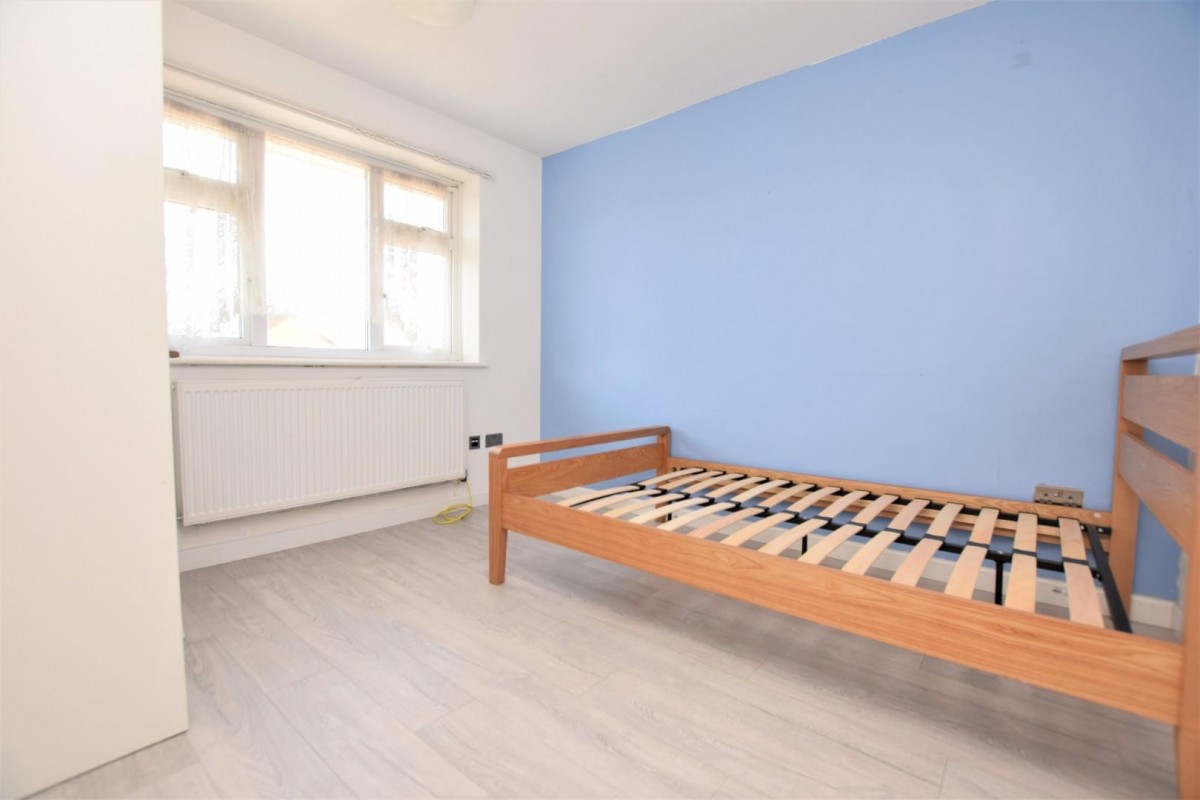 Tendring Way, Chadwell Heath, RM6