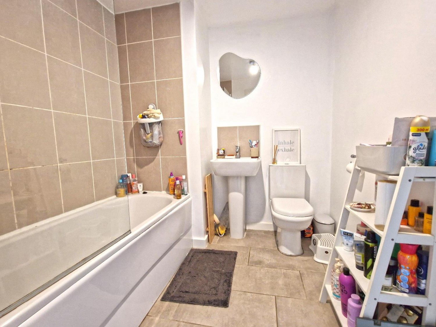 2 bedroom House for sale in Redcar Road, Bicester