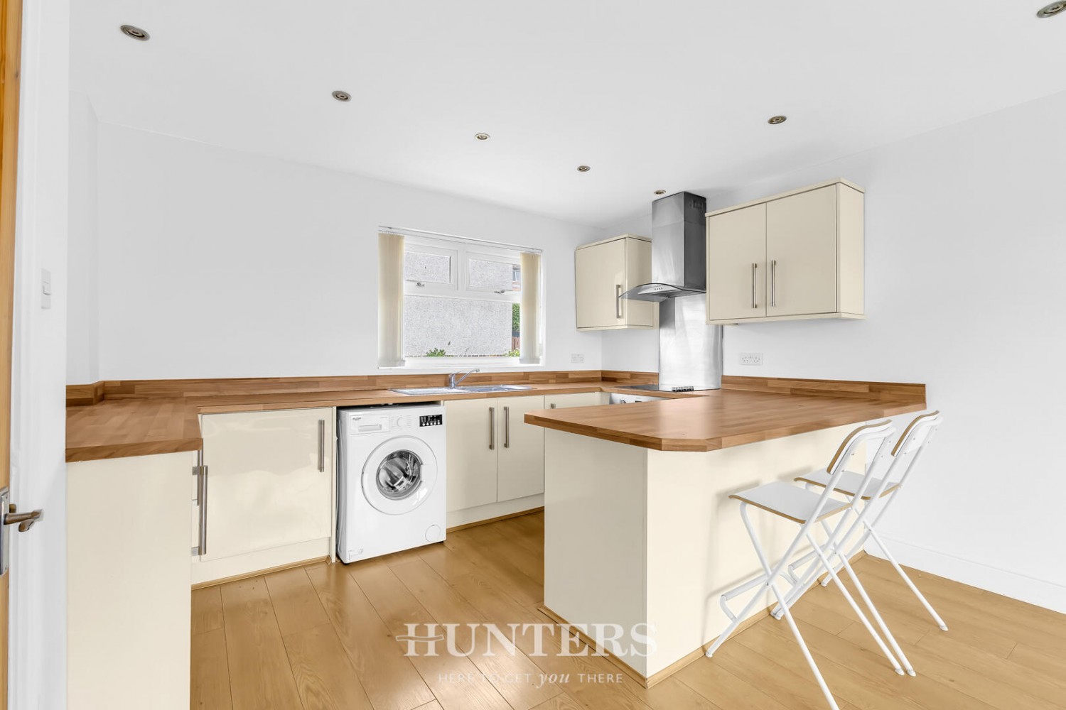 1 bedroom Flat for sale in Clarkson Close, Middleton, Manchester, M24