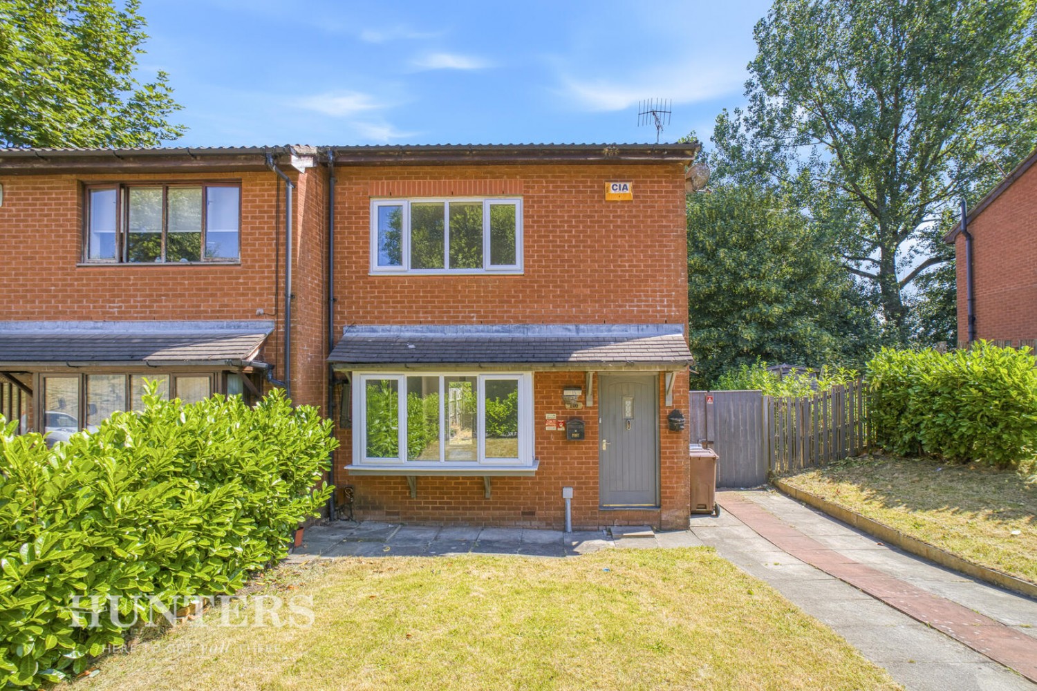 2 bedroom House for sale in Mortimer Street, Oldham