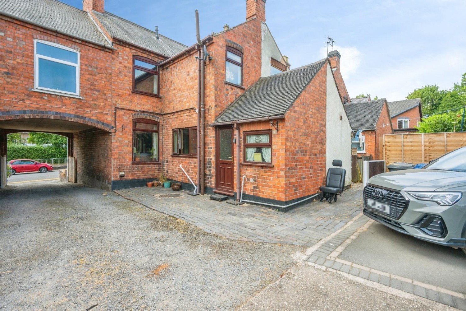 2 bedroom House for sale in Watling Street, Wilnecote, Tamworth