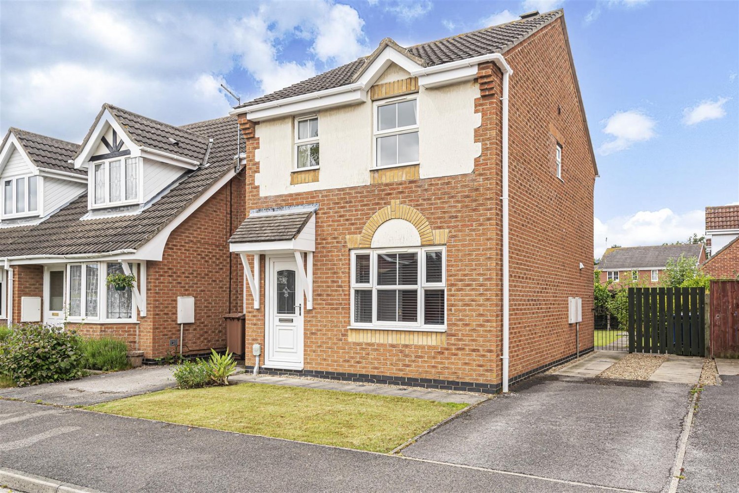 3 bedroom House for sale in Nornabell Drive, Beverley, East Yorkshire, HU17 9GJ