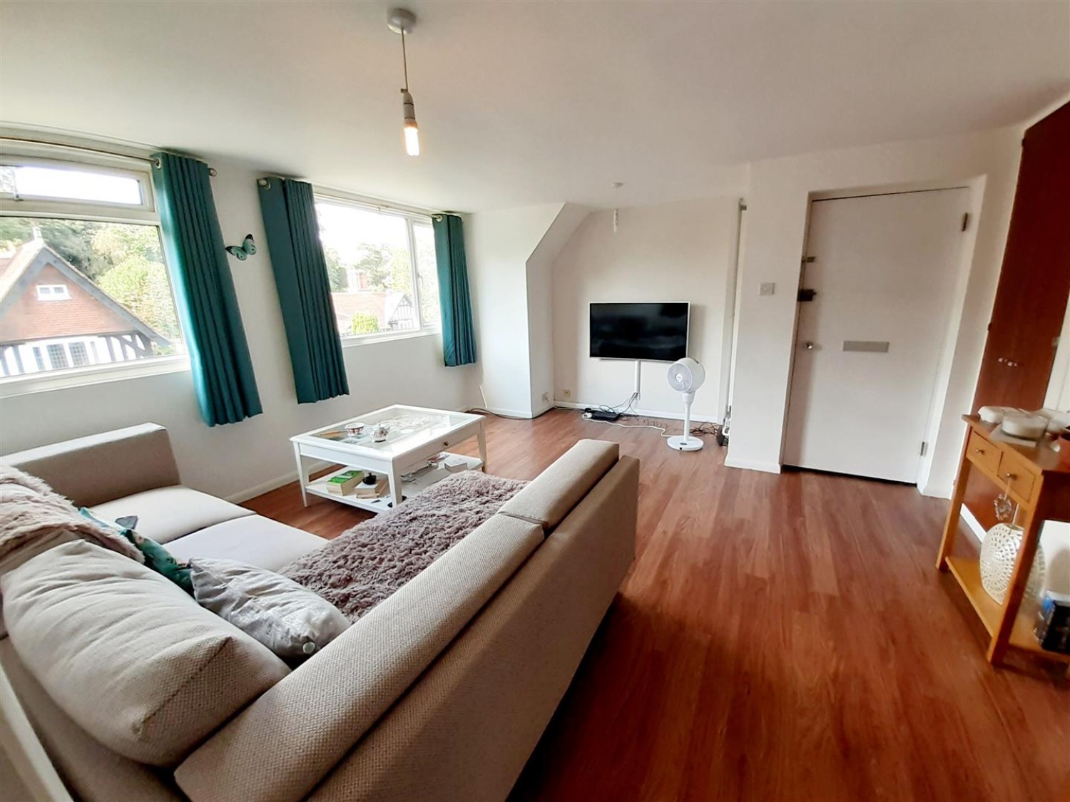 2 bedroom Flat to let in Elm Lodge, Fentham Road, Solihull, West Midlands