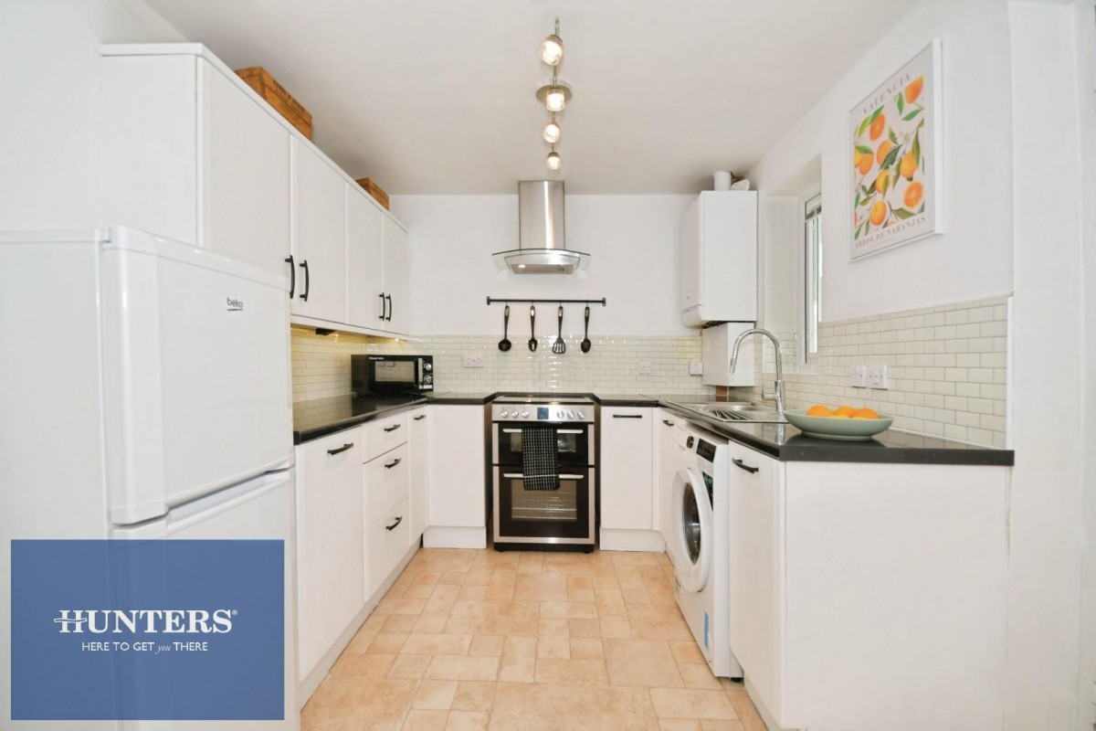 Acacia Avenue, Hollingwood, Chesterfield, S43 2JE