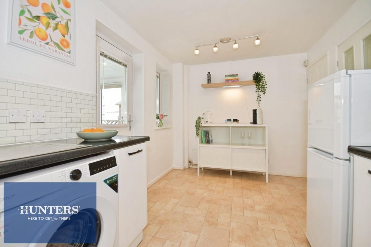 Acacia Avenue, Hollingwood, Chesterfield, S43 2JE