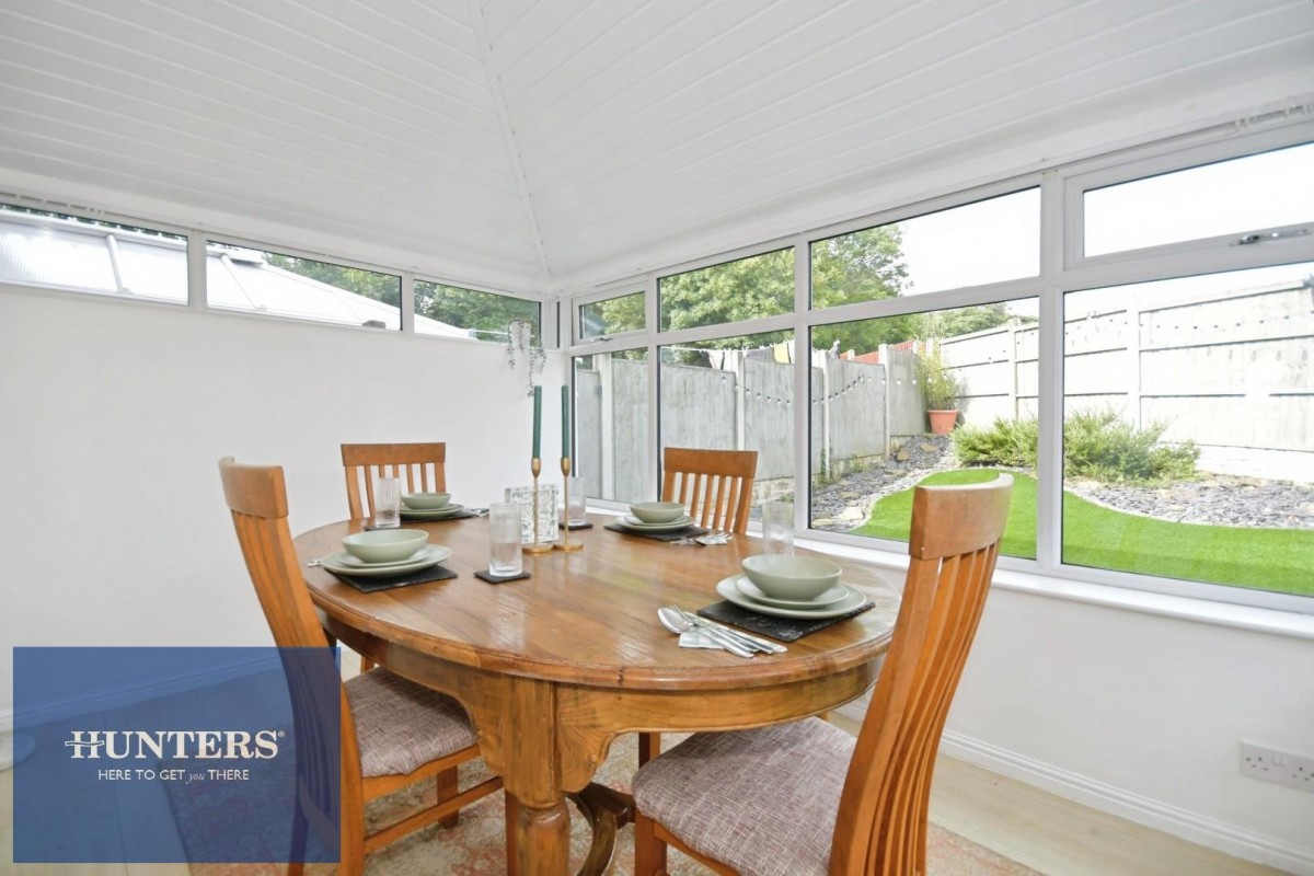 Acacia Avenue, Hollingwood, Chesterfield, S43 2JE