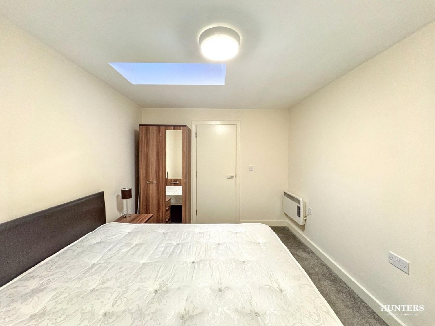 1 bedroom Flat to let in Upper Blakeridge Lane, Batley