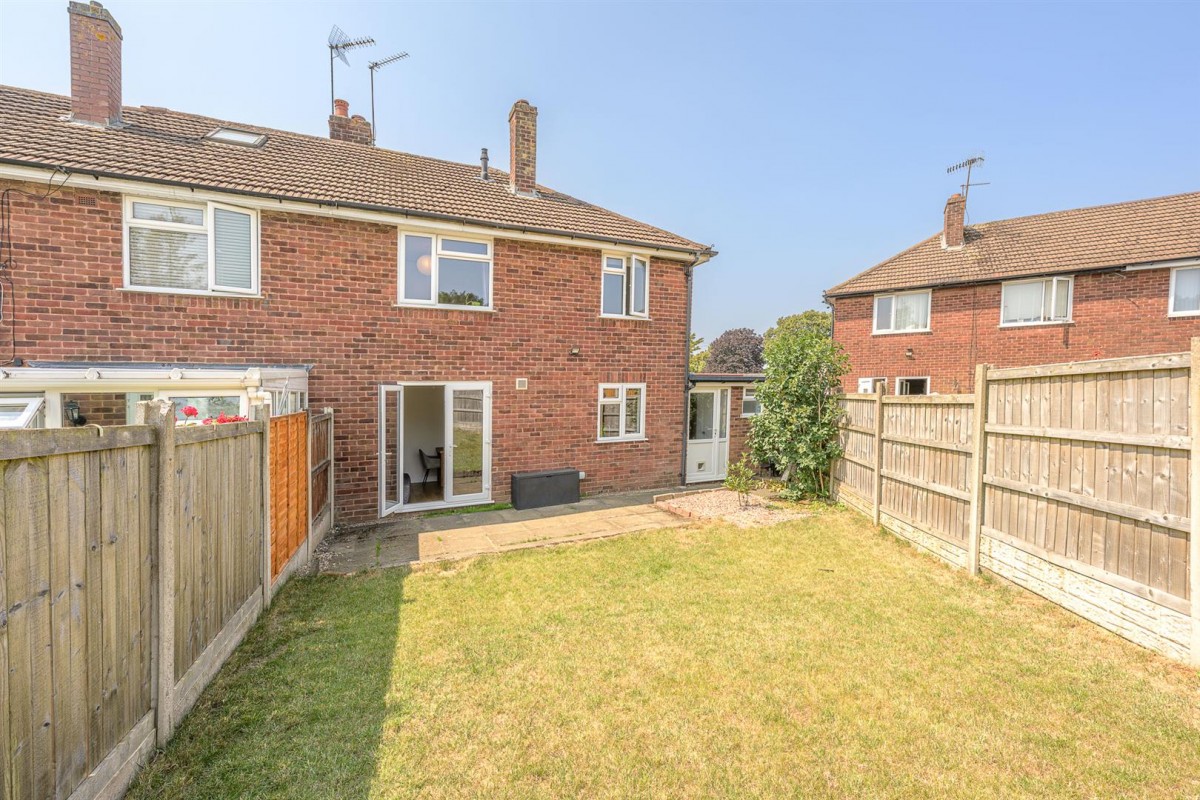 Bassnage Road, Halesowen, B63 4EY