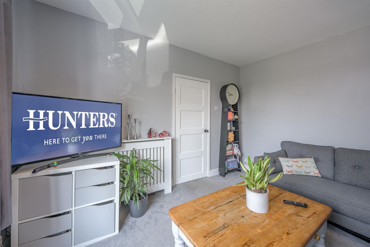 Bassnage Road, Halesowen, B63 4EY