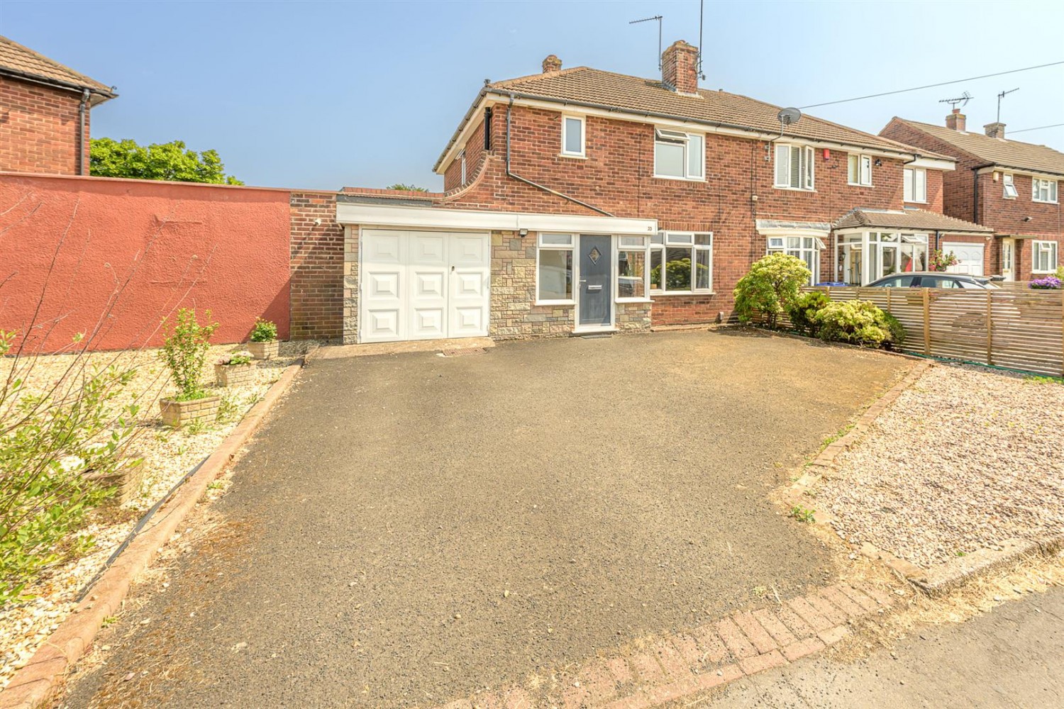 3 bedroom House for sale in Bassnage Road, Halesowen, B63 4EY