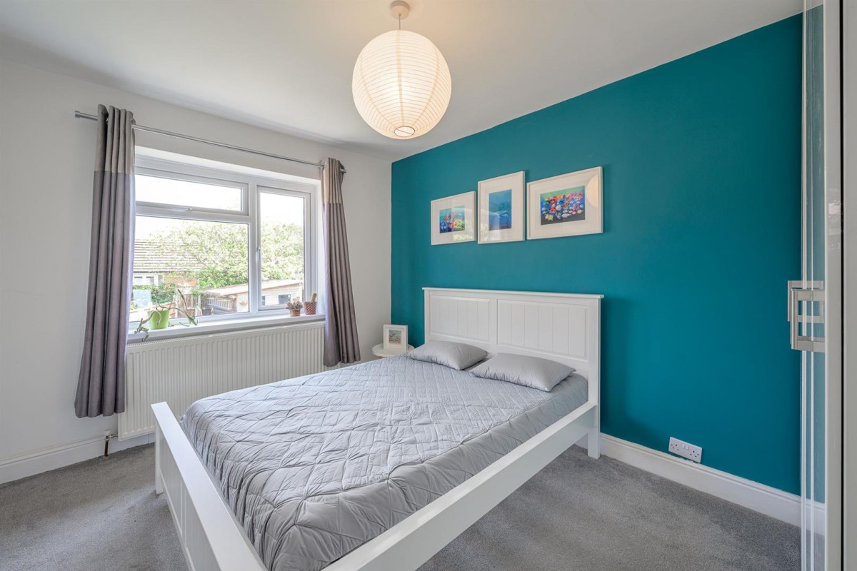 Bassnage Road, Halesowen, B63 4EY