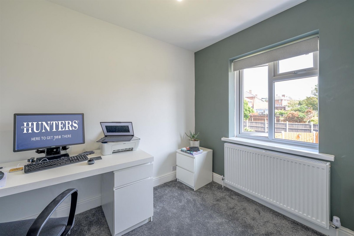 Bassnage Road, Halesowen, B63 4EY