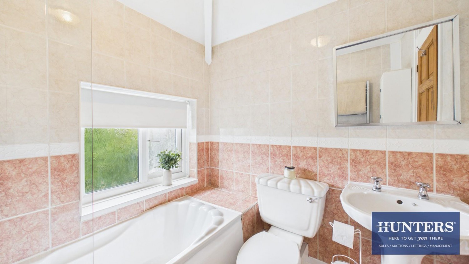 2 bedroom House for sale in Newington Court, Monkearmouth, Sunderland, Tyne and Wear