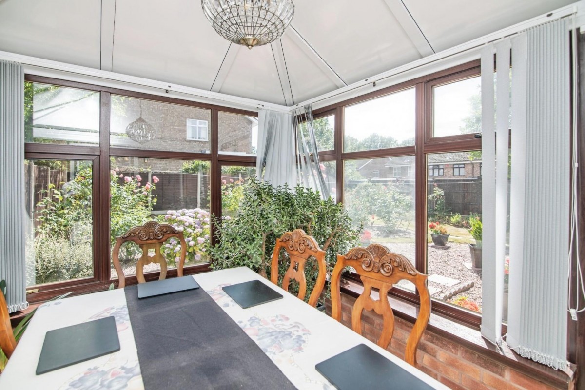 Alderdale Avenue, Dudley