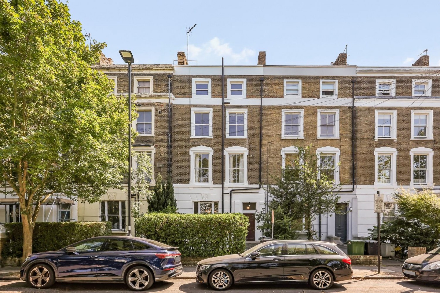 2 bedroom Flat to let in Mildmay Grove South, London, N1