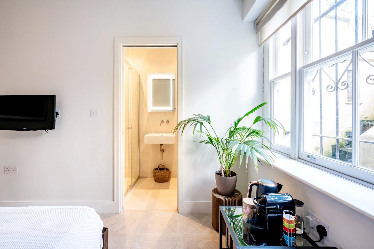 2 bedroom Flat to let in Mildmay Grove South, London, N1