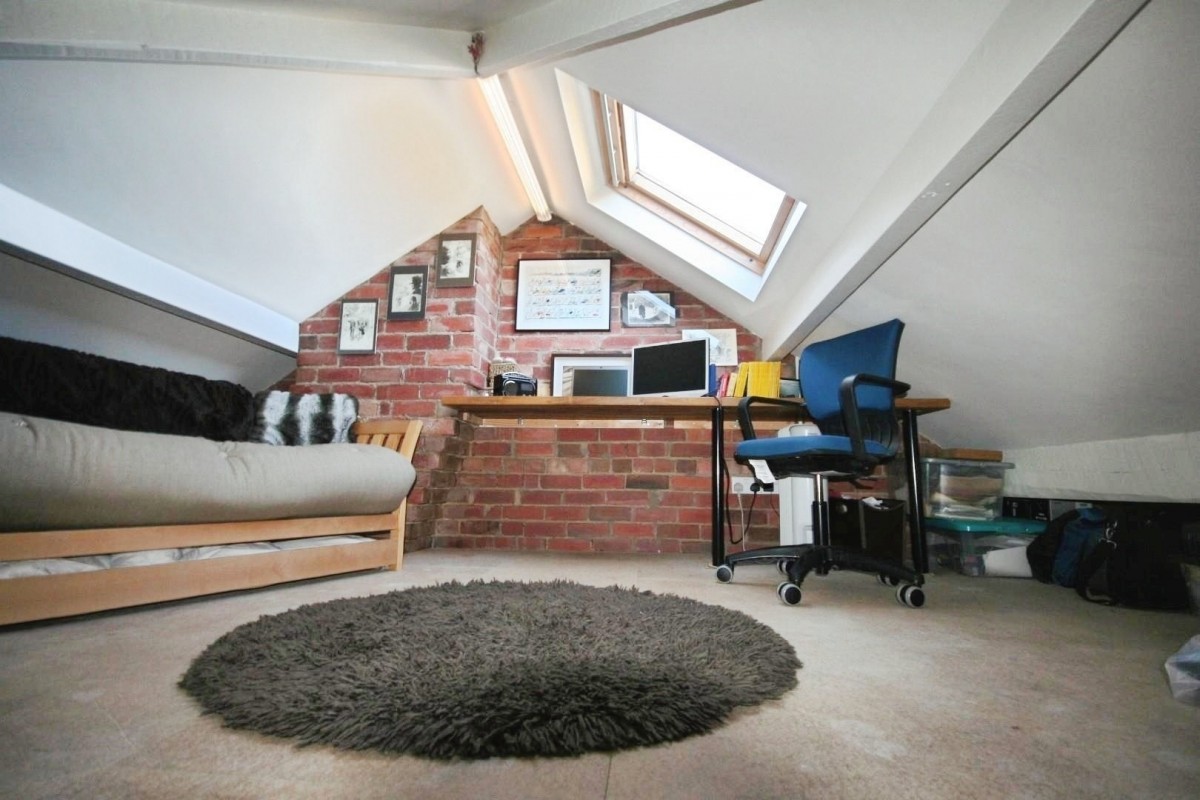 Moorland Crescent, Guiseley