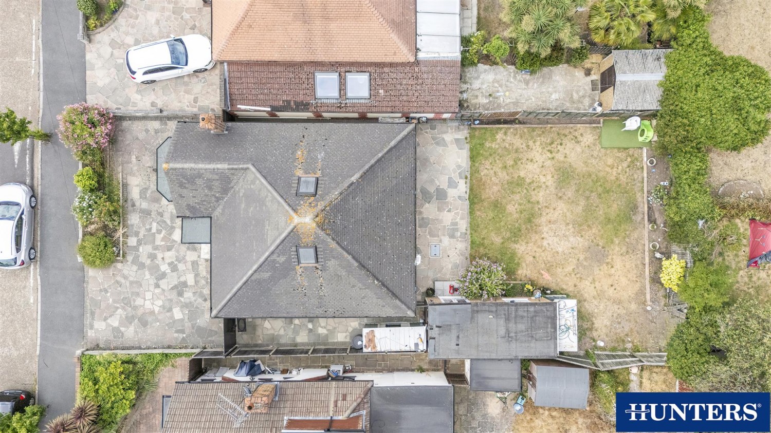 4 bedroom Bungalow for sale in Melbourne Gardens, Chadwell Heath, RM6