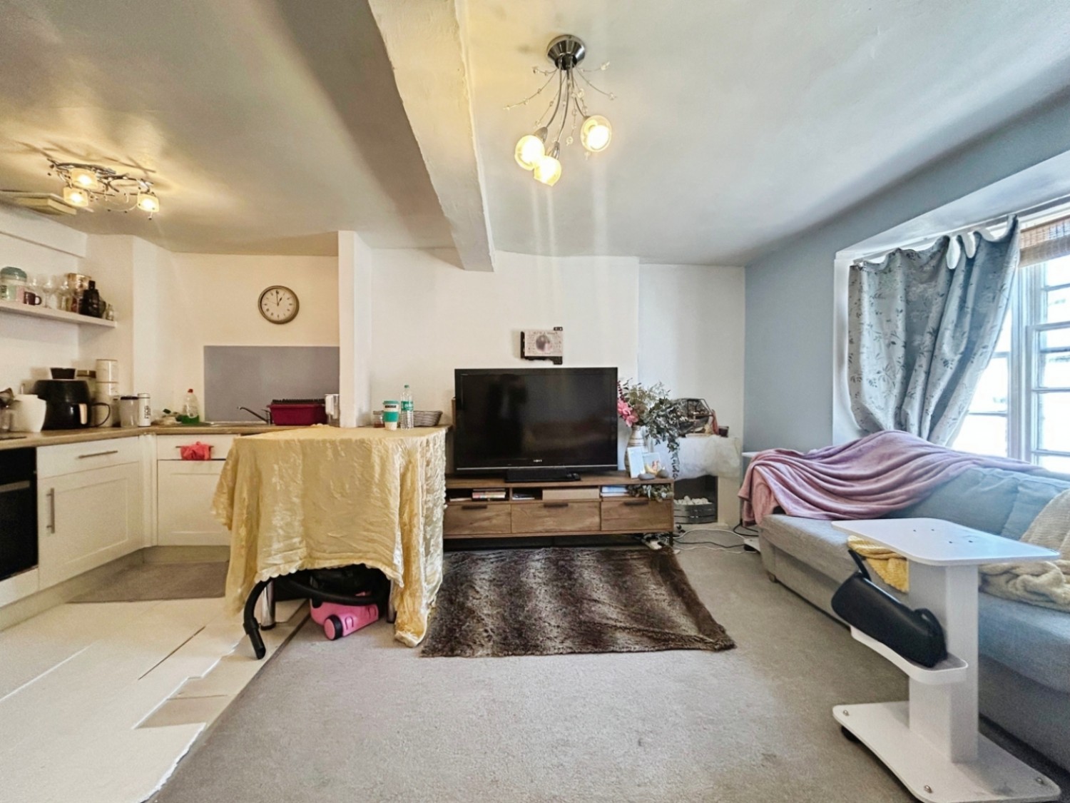 1 bedroom Flat for sale in High Street, Knaresborough, HG5 0HB