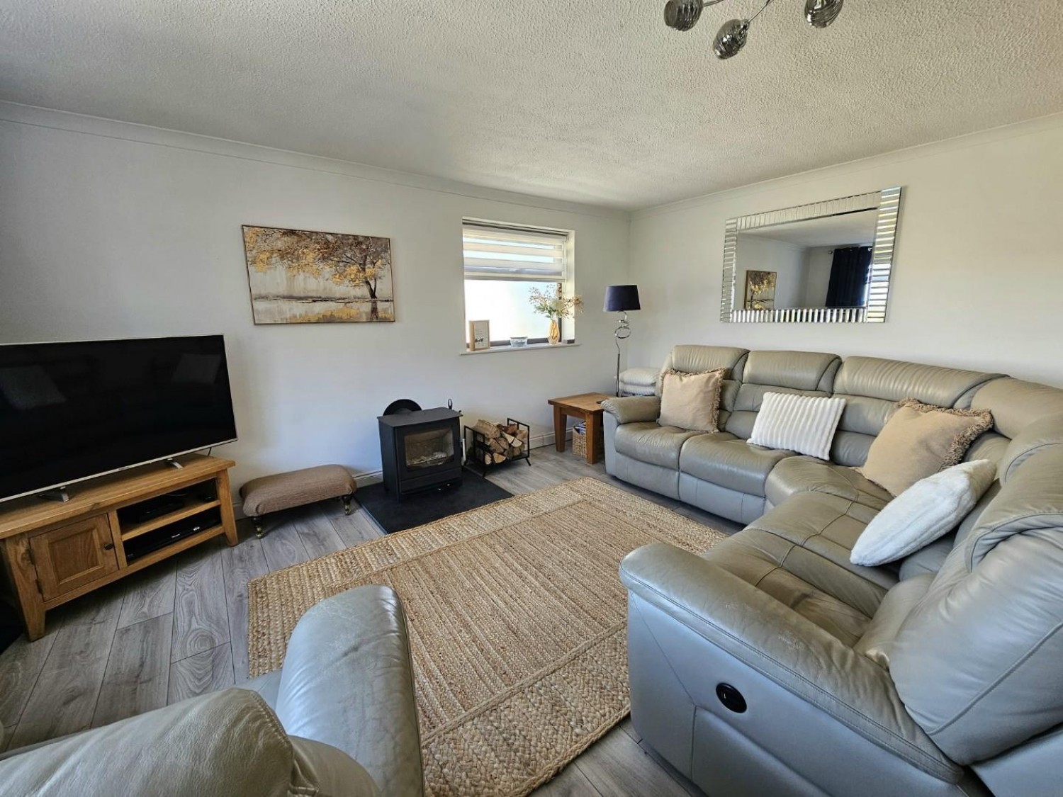 3 bedroom Bungalow for sale in Holywell Road, Norman Hill, Dursley