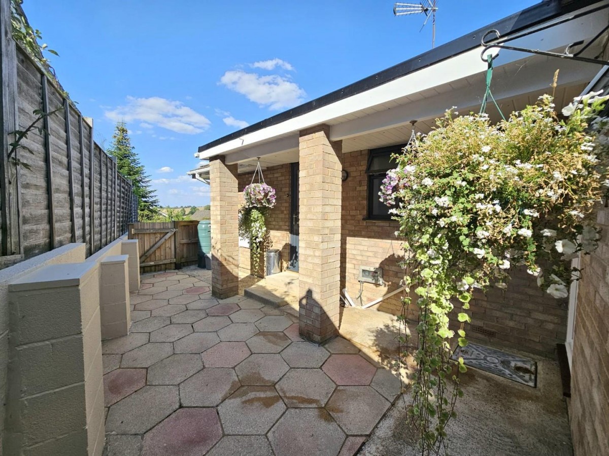 Holywell Road, Norman Hill, Dursley
