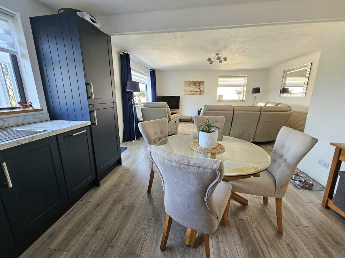 Holywell Road, Norman Hill, Dursley