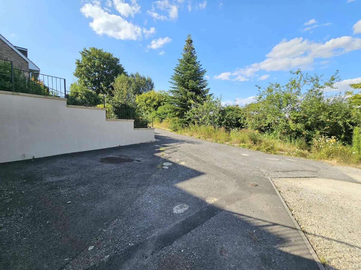 Holywell Road, Norman Hill, Dursley