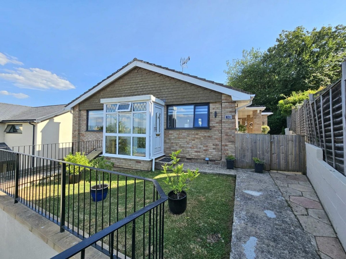Holywell Road, Norman Hill, Dursley