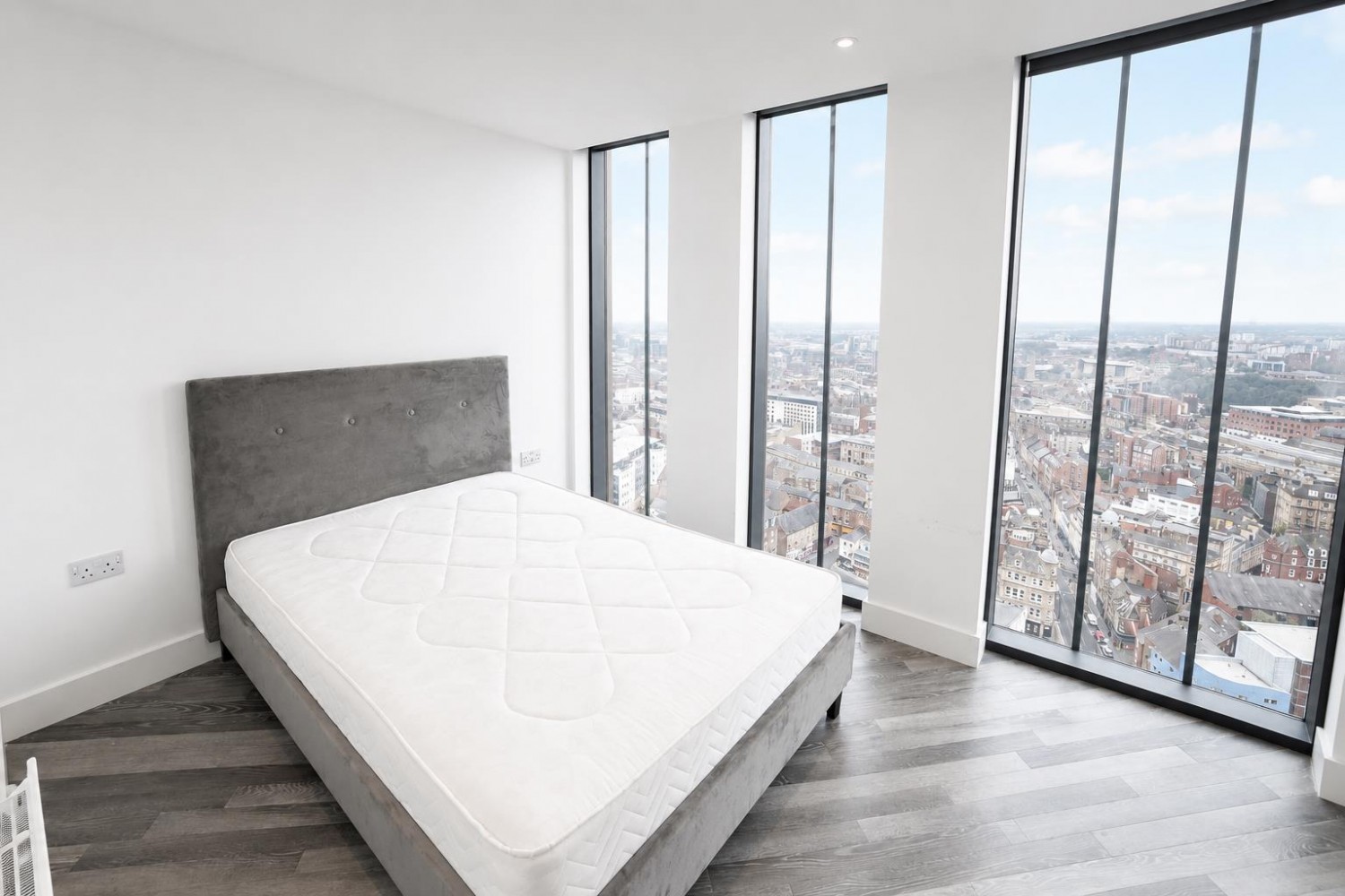 3 bedroom Flat to let in Hadrian Tower, Newcastle Upon Tyne, NE4