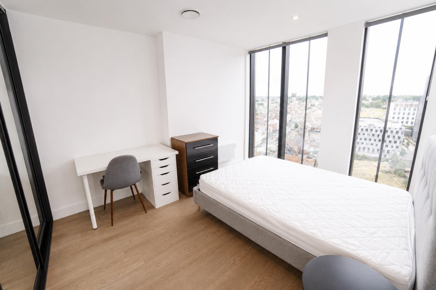 2 bedroom Flat to let in Hadrian Tower, Newcastle Upon Tyne, NE4