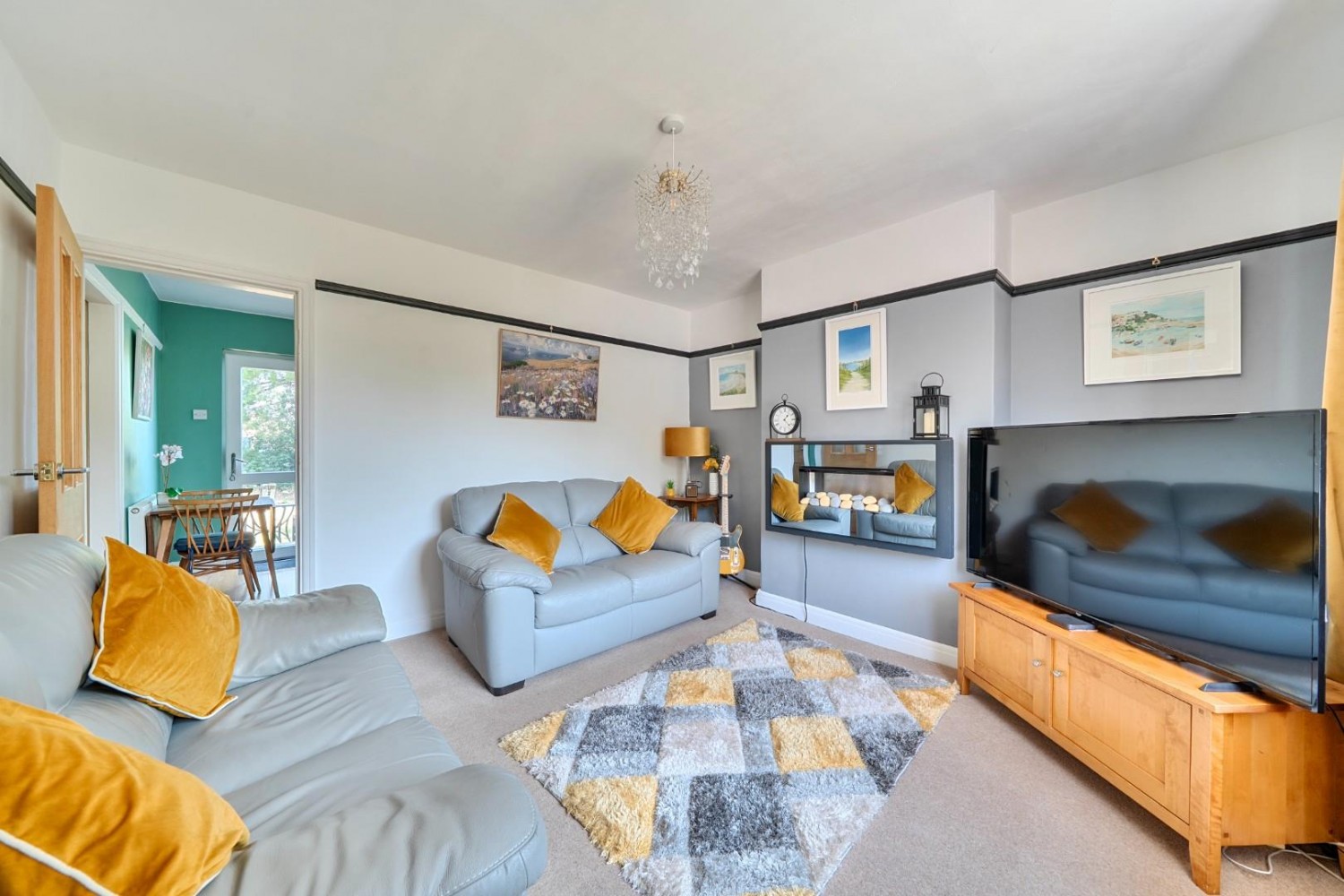 2 bedroom House for sale in Upper Wortley Road, Thorpe Hesley, Rotherham