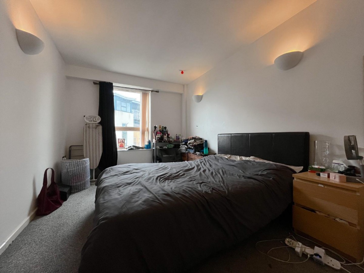 Whitehall Waterfront, 2 Riverside Way, Leeds