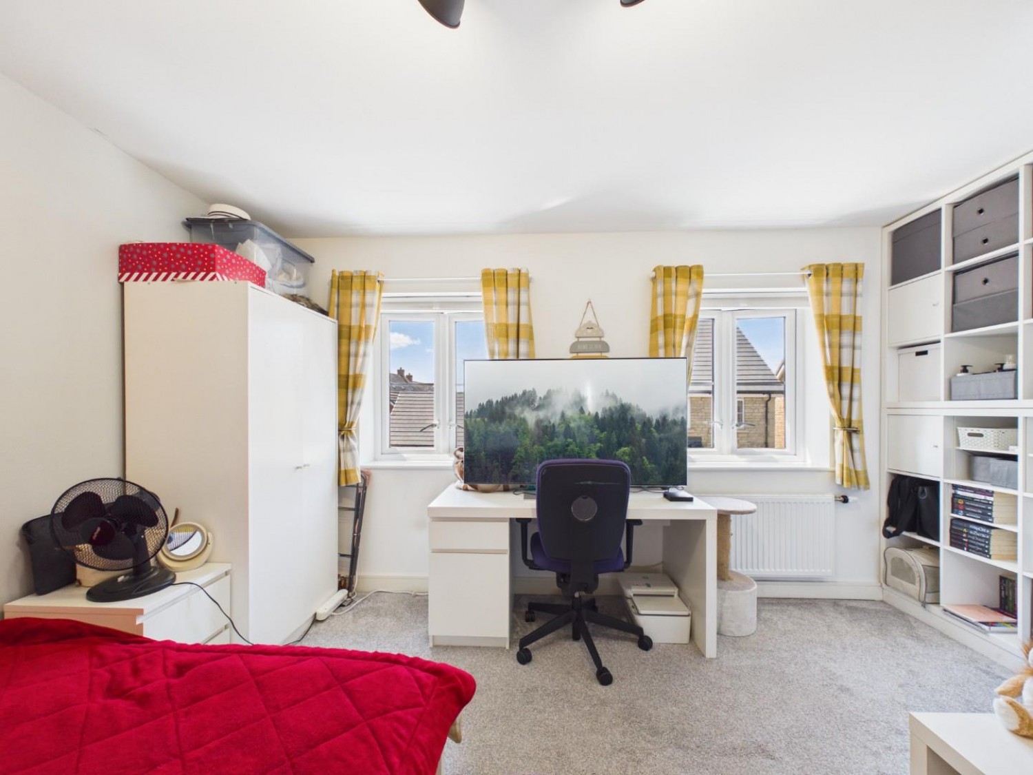 2 bedroom House for sale in Peacock Road, Thornbury