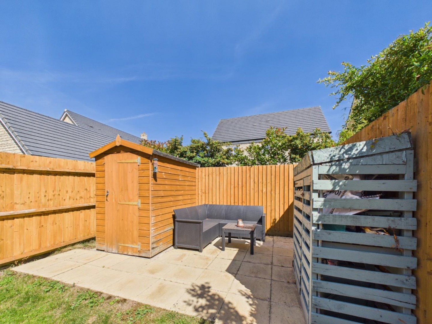 2 bedroom House for sale in Peacock Road, Thornbury
