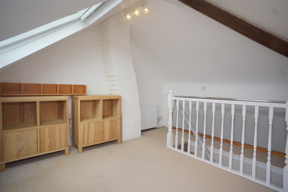 Forres Avenue, Crookes, Sheffield, S10 1WG