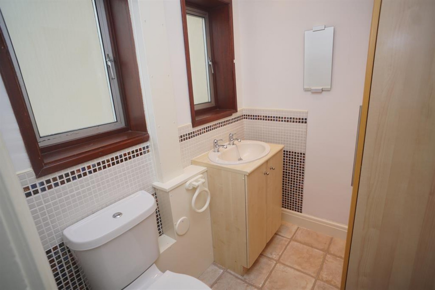 3 bedroom House to let in Forres Avenue, Crookes, Sheffield, S10 1WG