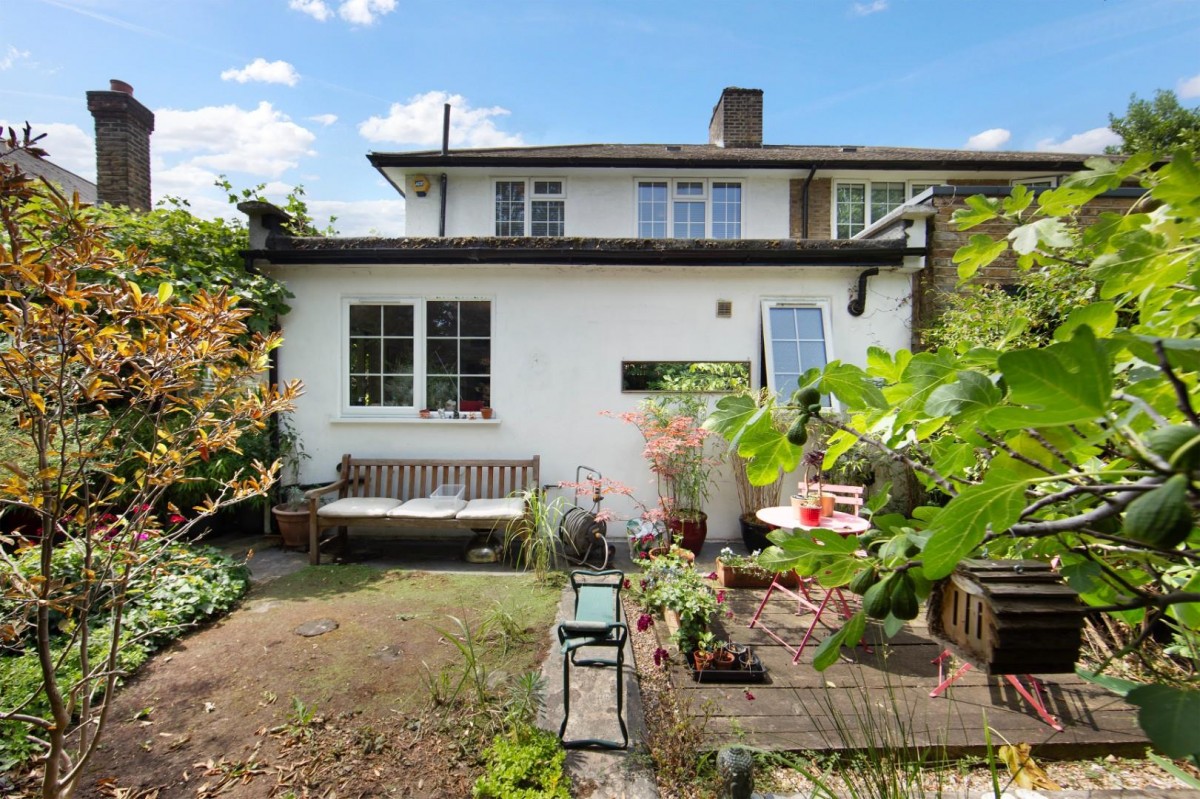 Redan Terrace, London, SE5