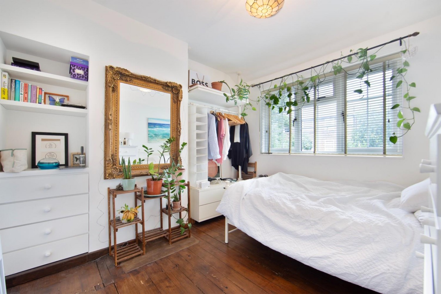 3 bedroom House for sale in Redan Terrace, London, SE5
