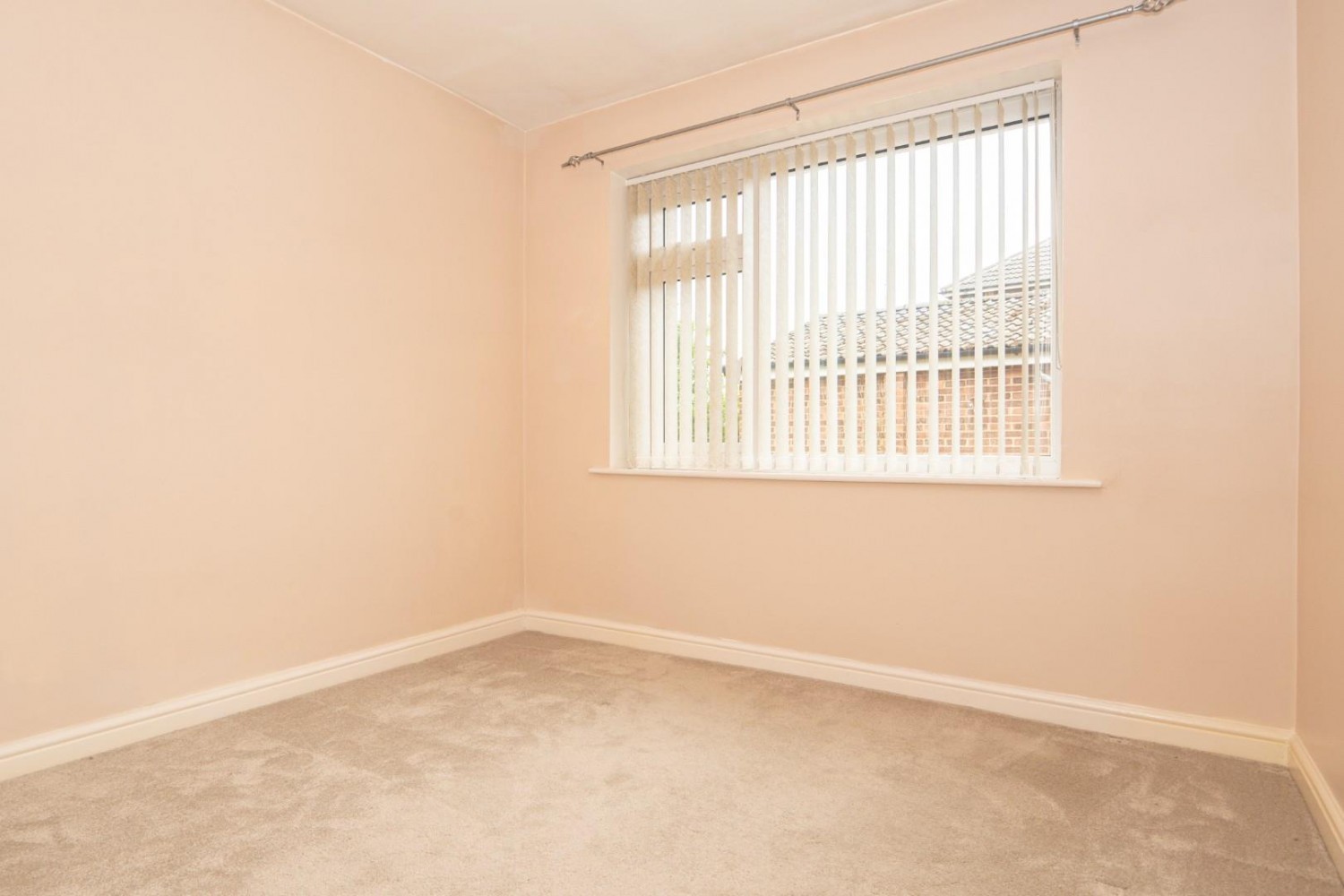 3 bedroom Bungalow to let in Meadow Park Crescent, Stanningley, Pudsey