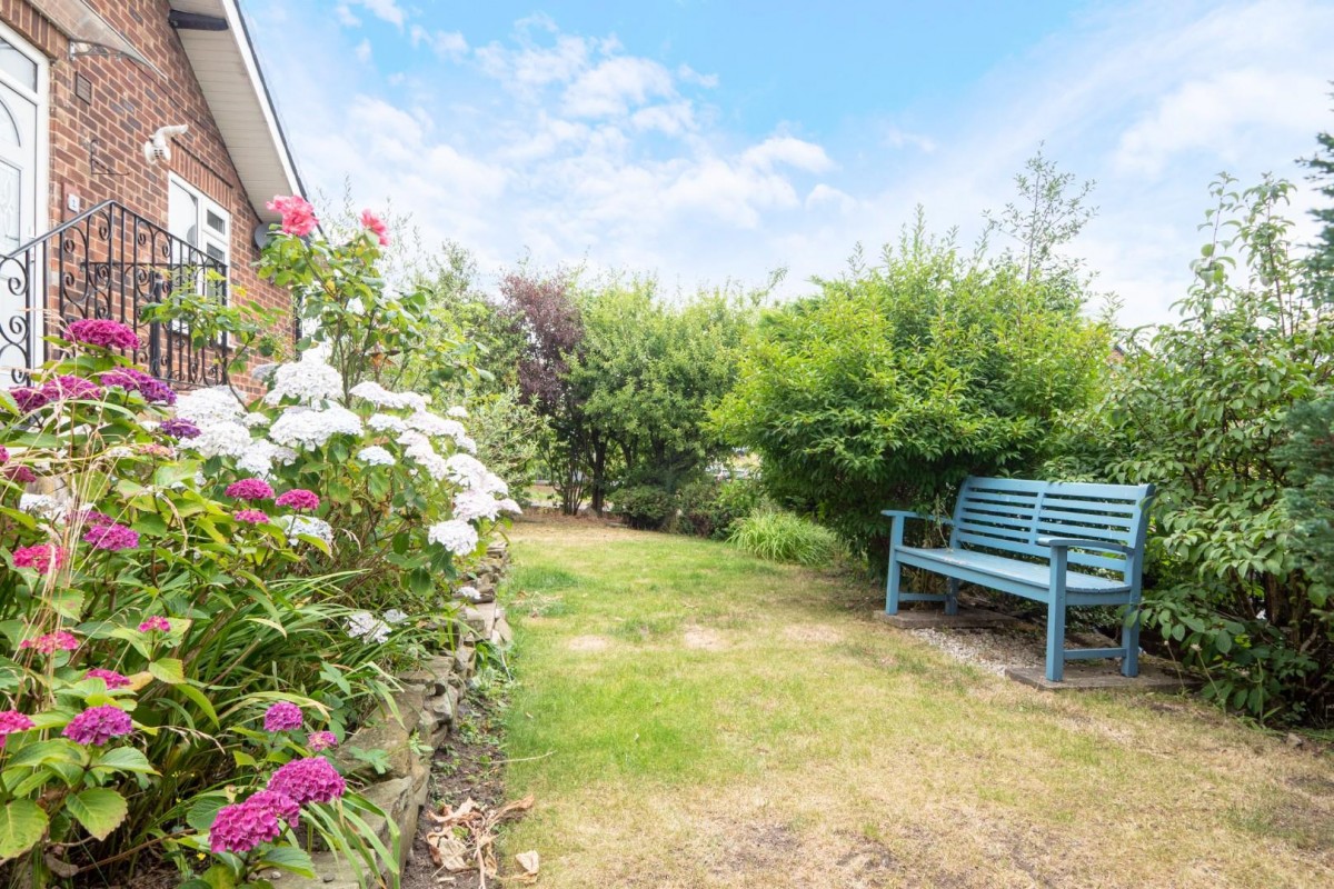 Meadow Park Crescent, Stanningley, Pudsey