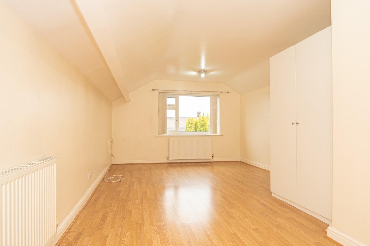 3 bedroom Bungalow to let in Meadow Park Crescent, Stanningley, Pudsey