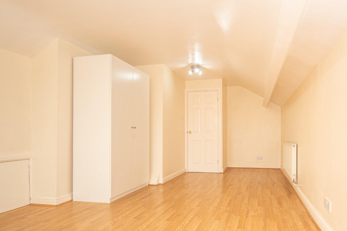 Meadow Park Crescent, Stanningley, Pudsey