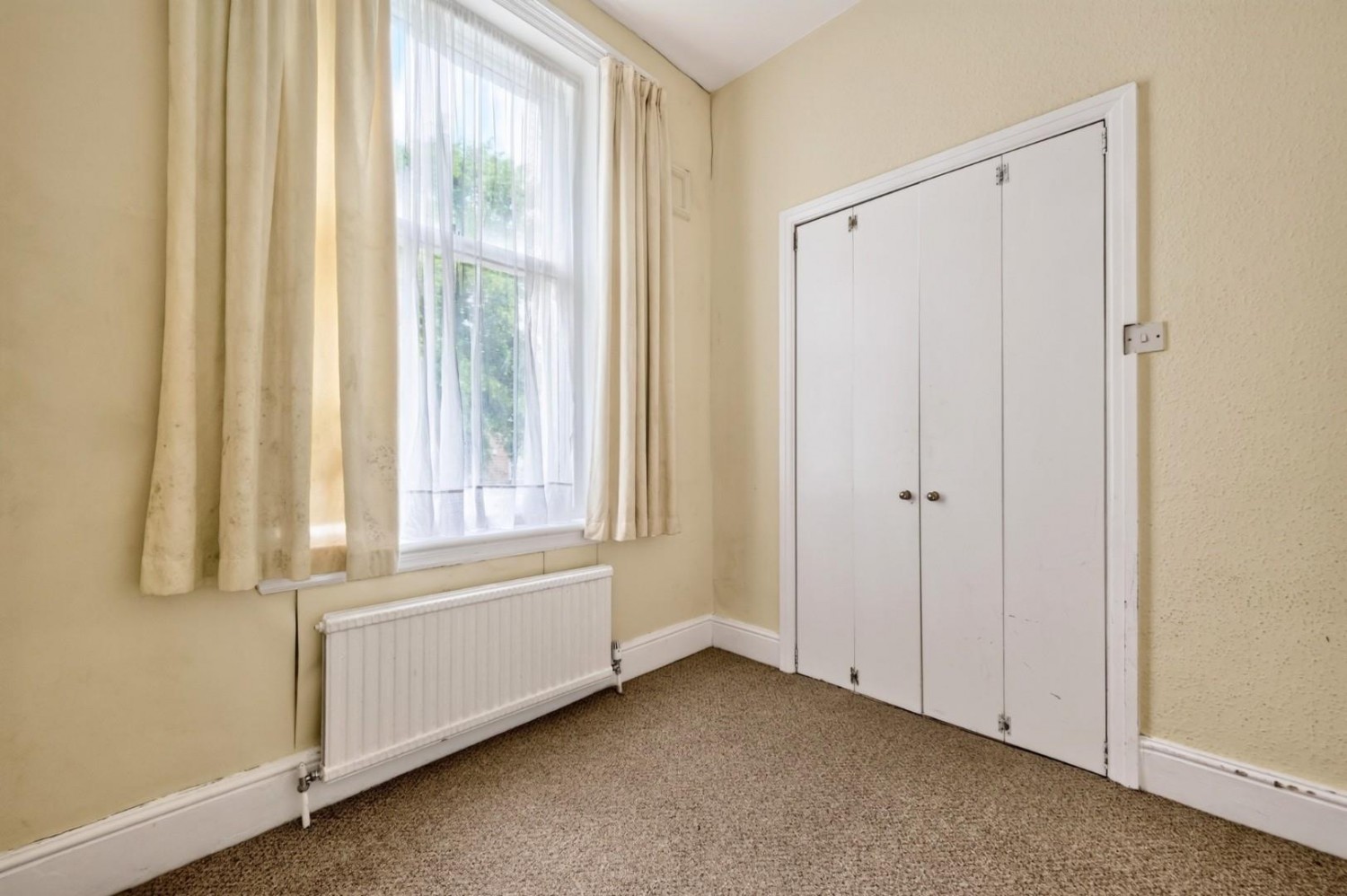 2 bedroom Flat for sale in St. Marks Avenue, Harrogate