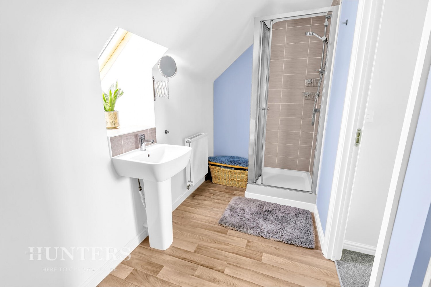 3 bedroom House for sale in Wayfarers Way, Wardle OL12 9EQ