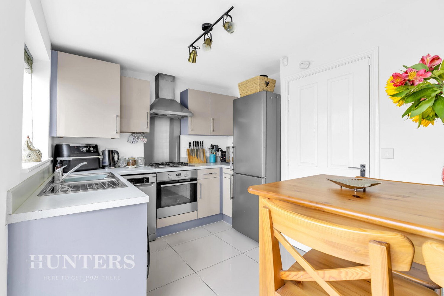 3 bedroom House for sale in Wayfarers Way, Wardle OL12 9EQ
