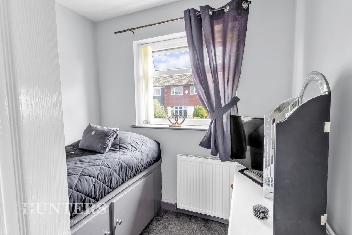 Shaftesbury Drive, Wardle, OL12 9LS