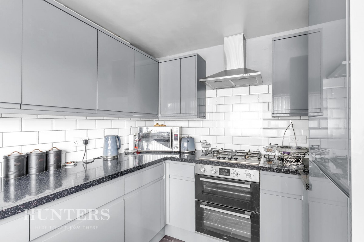 Shaftesbury Drive, Wardle, OL12 9LS